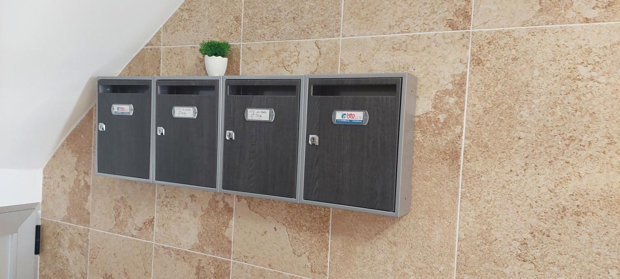 Apartamento La Union Castellón de la Plana Kültér fotó